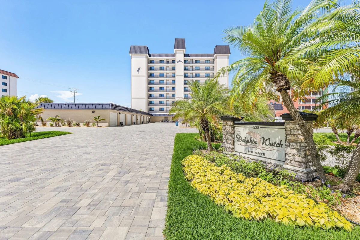 Condo in Fort Myers Beach property photo 5