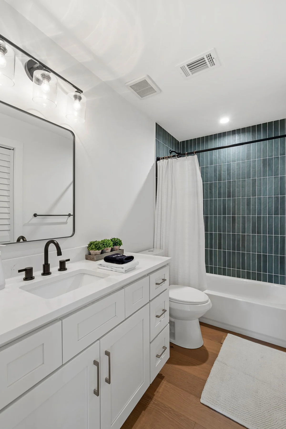 Home in Charleston property photo 5