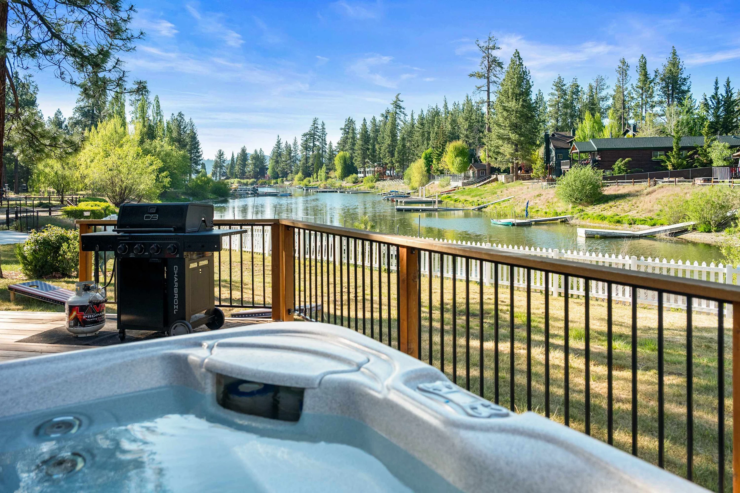 Home in Big Bear Lake property photo 2