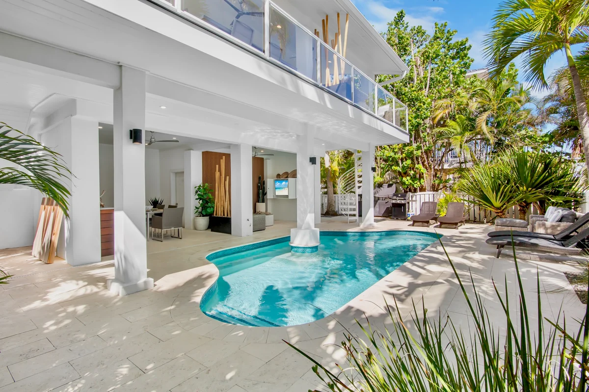 Coconut Palm Paradise #163