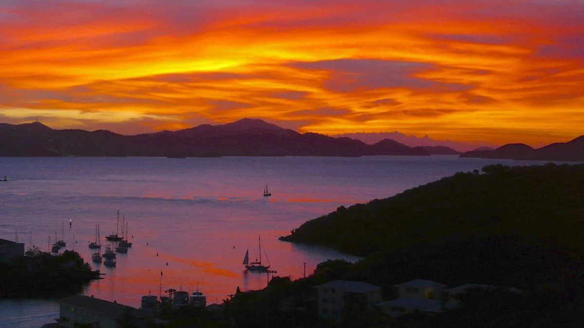 Oceanview Villa, Walk to Beach & Cruz Bay property photo 3