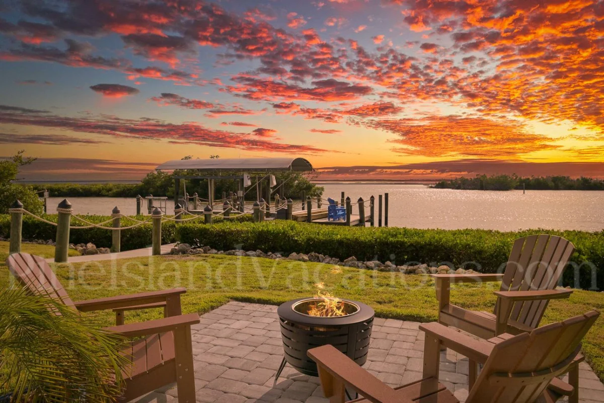 Channel Pointe, Waterfront Luxury Escape property photo 2