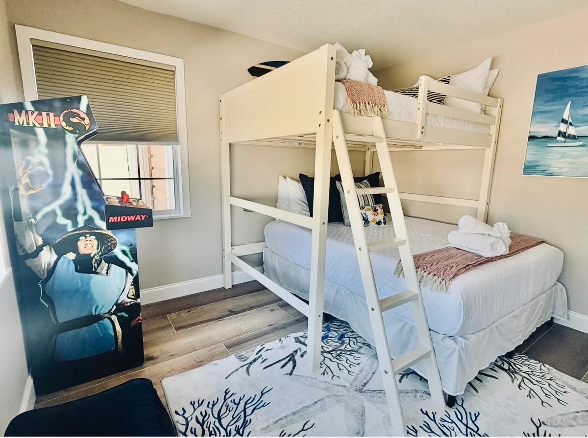 CB Captain's Quarters #30