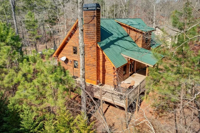 Rustic Cabin | Fire-Pit | Indoor Heated Pool | Hot Tub | Gym #30