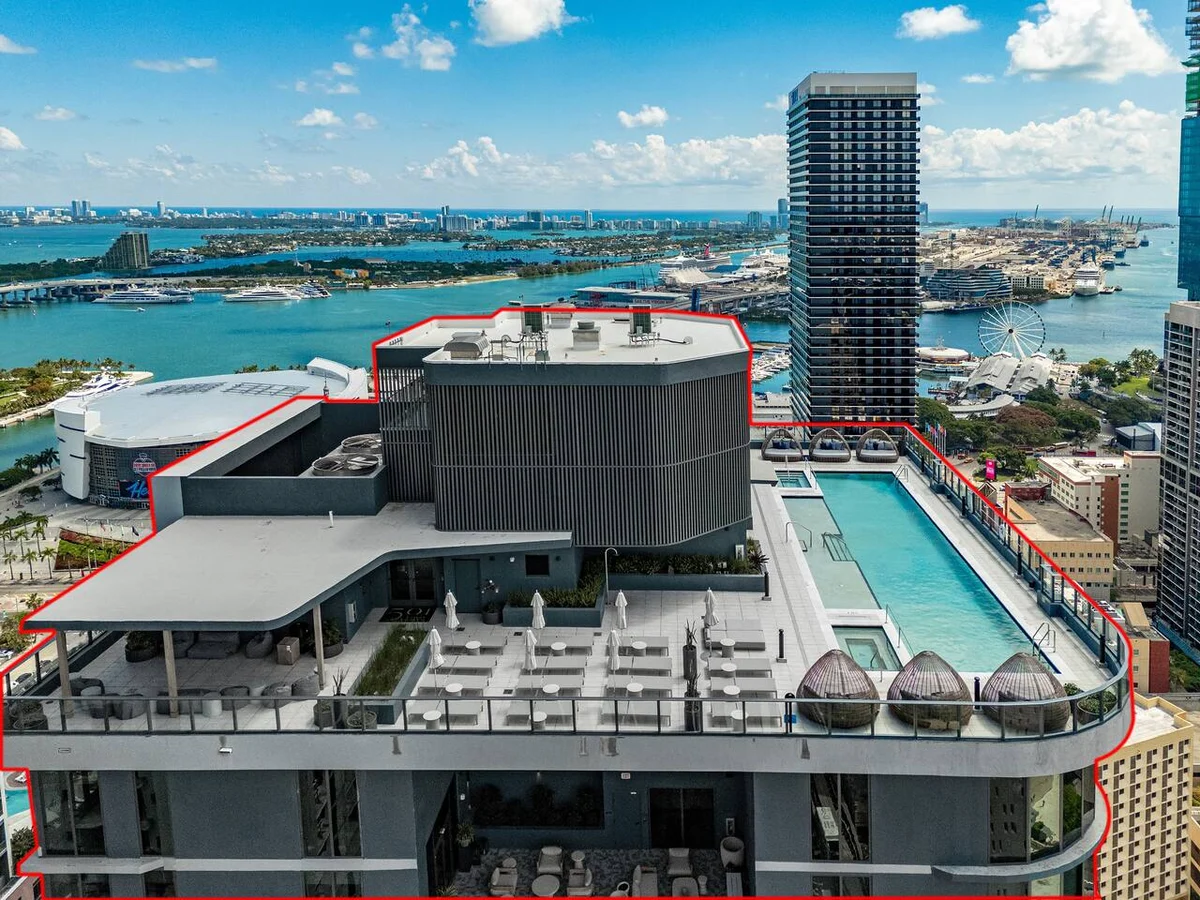 Home in Miami property photo 5