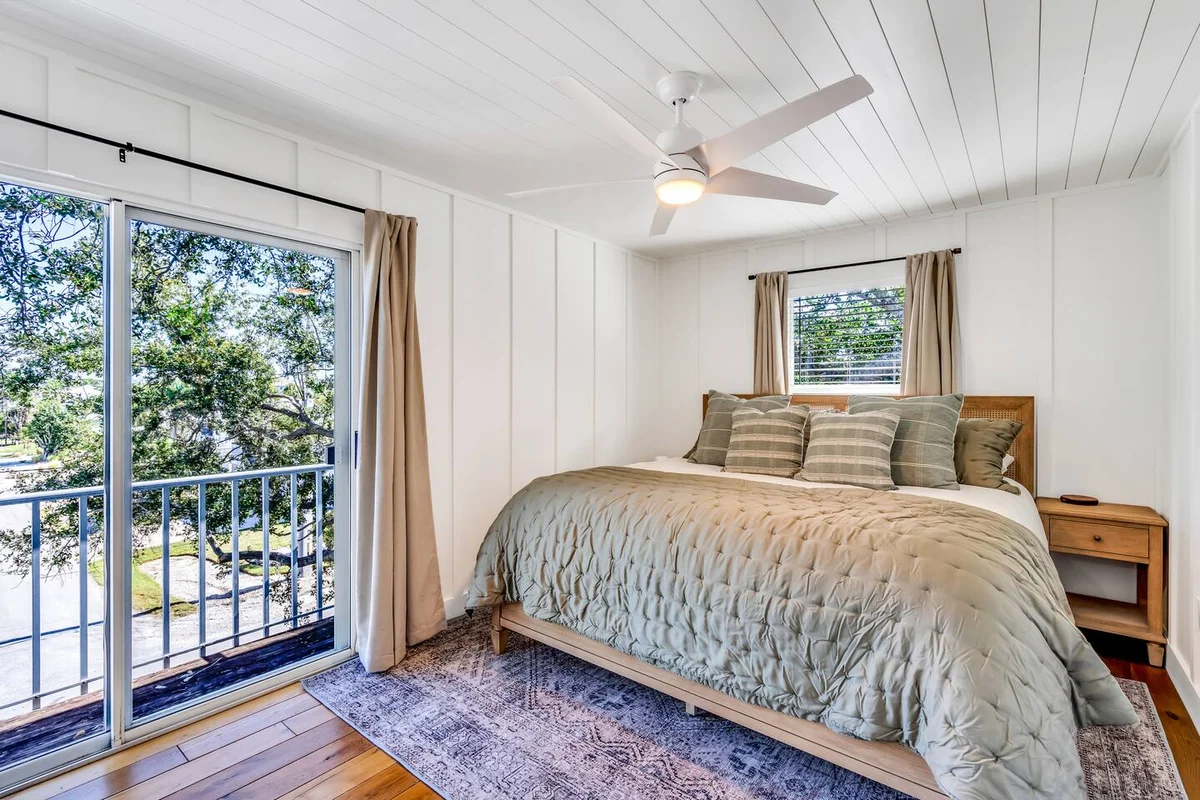 Home in Holmes Beach property photo 3