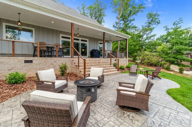 Lakefront Escape w/ Dock, Hot Tub & Game Room #73