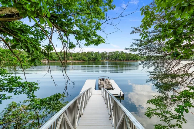 Lakefront Escape w/ Dock, Hot Tub & Game Room #74
