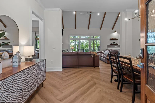 Lakefront Escape w/ Dock, Hot Tub & Game Room #53