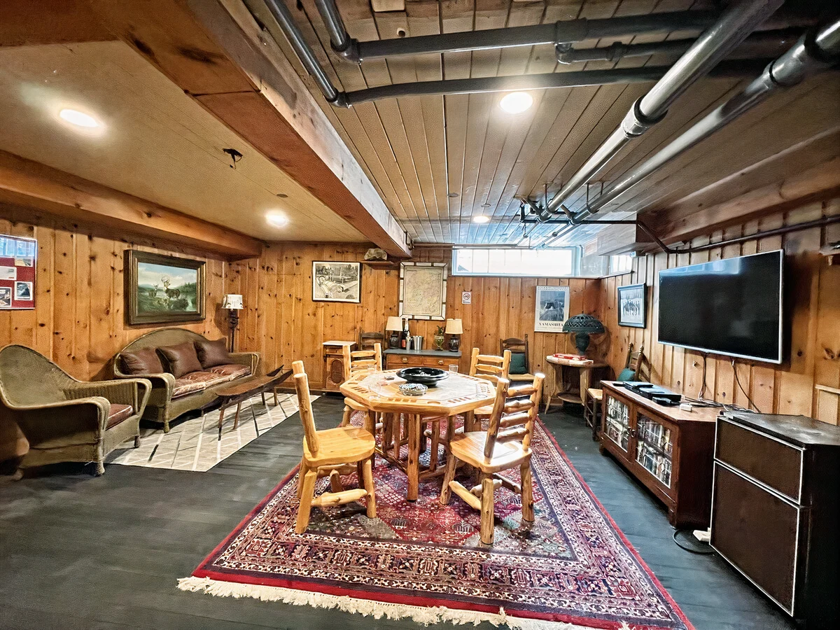 The Adirondack House #24
