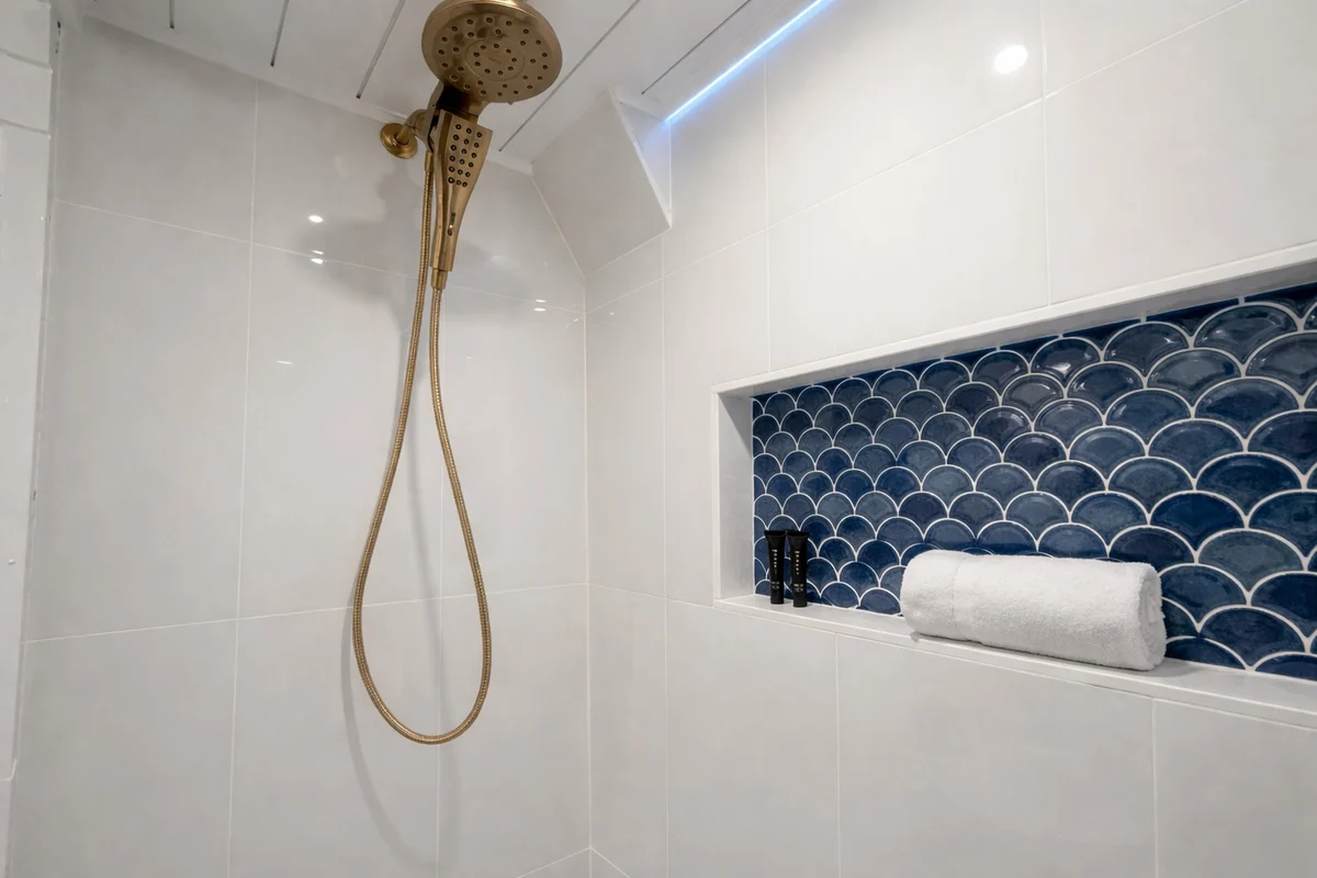 Oceanfront Couples Suite | Calm Coastal #8