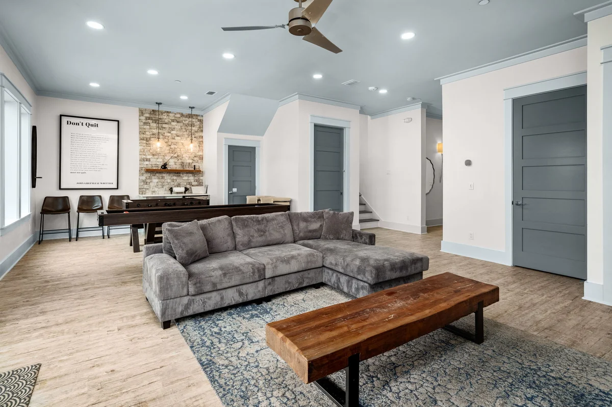 Surf House #12