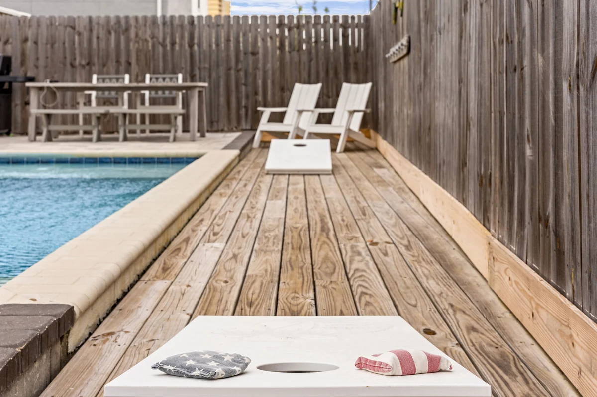 Surf House #83