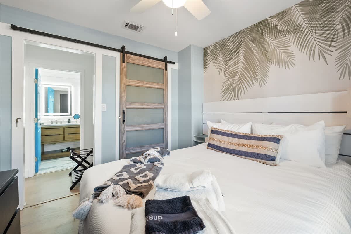Sea Breeze Sanctuary #35