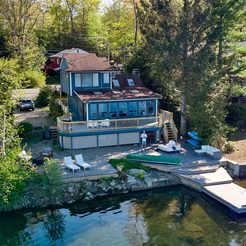 Lakefront, Hot Tub, Dock, Fire Pit, 1hr NYC property photo 2