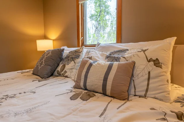 BEDROOM image 1