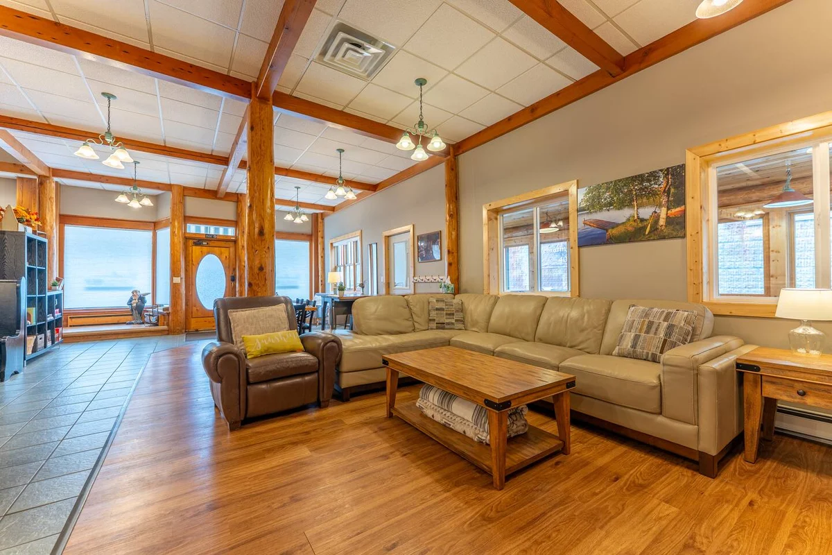 Townhome in Ely property photo 4