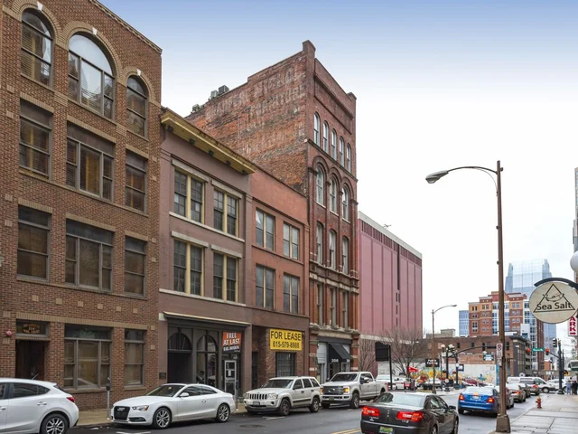 The Honky Tonk - 2 Blocks to Broadway #13