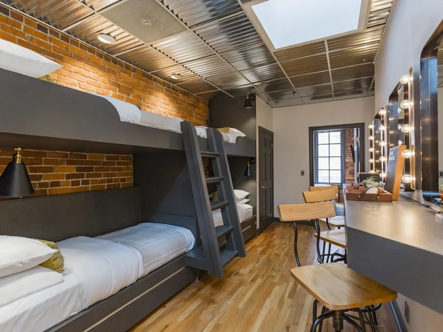 The Library - Music City - Downtown Penthouse #15