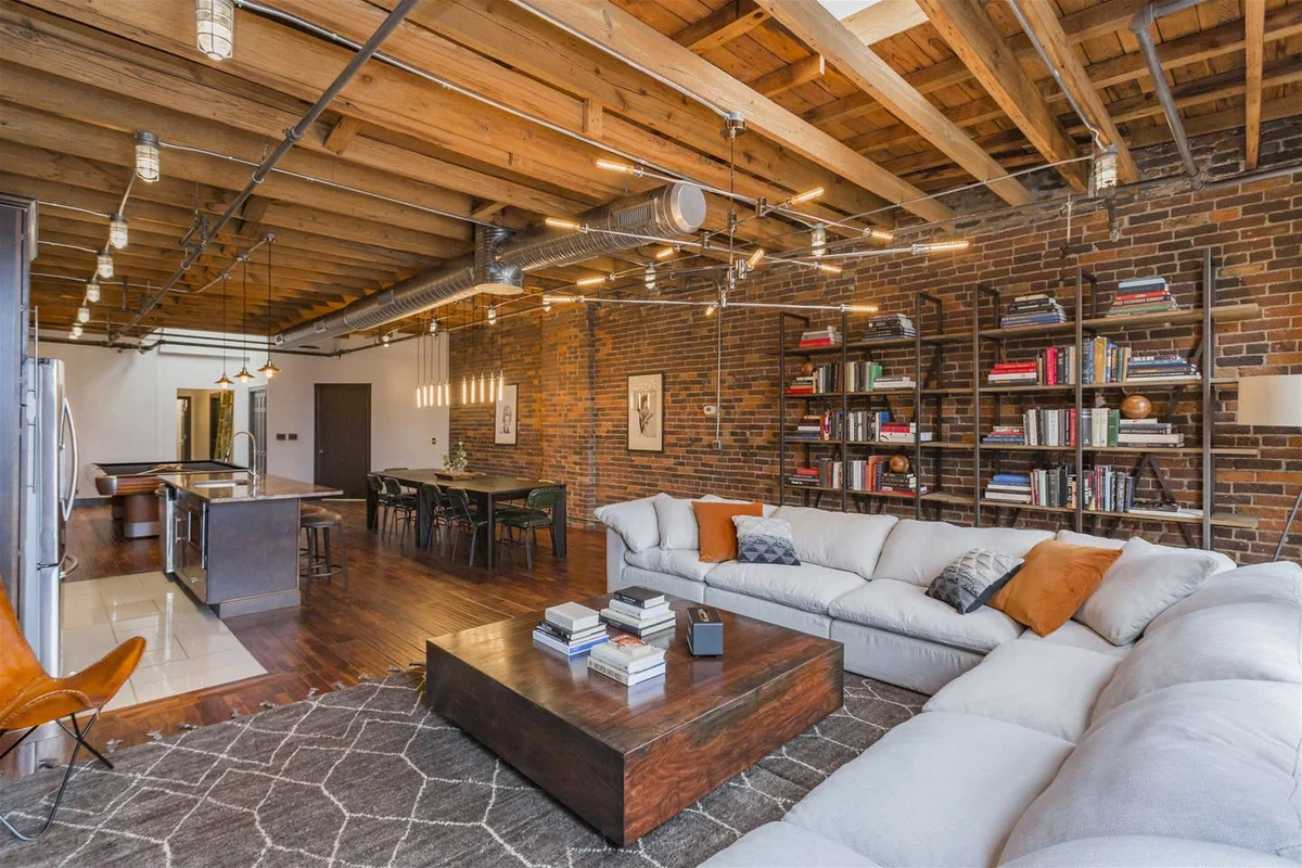 The Library - Music City - Downtown Penthouse #21