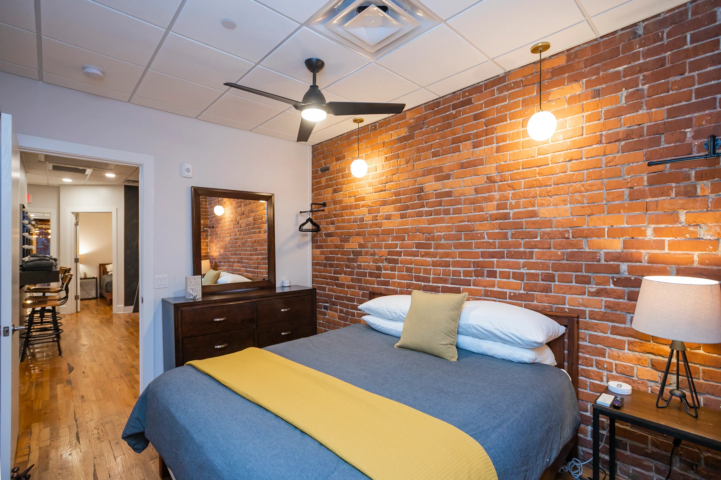 The Library - Music City - Downtown Penthouse #26
