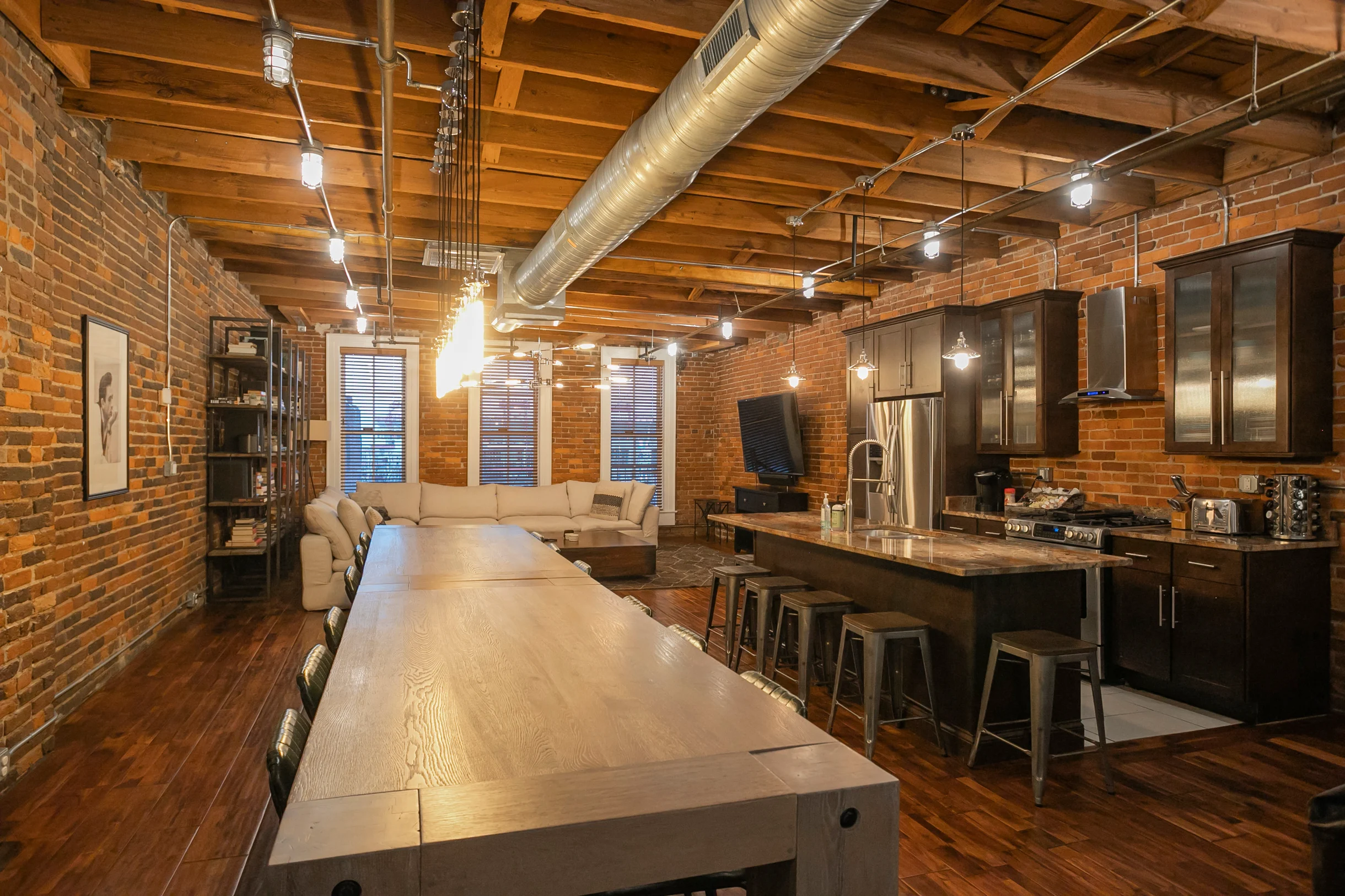 The Library - Music City - Downtown Penthouse #85