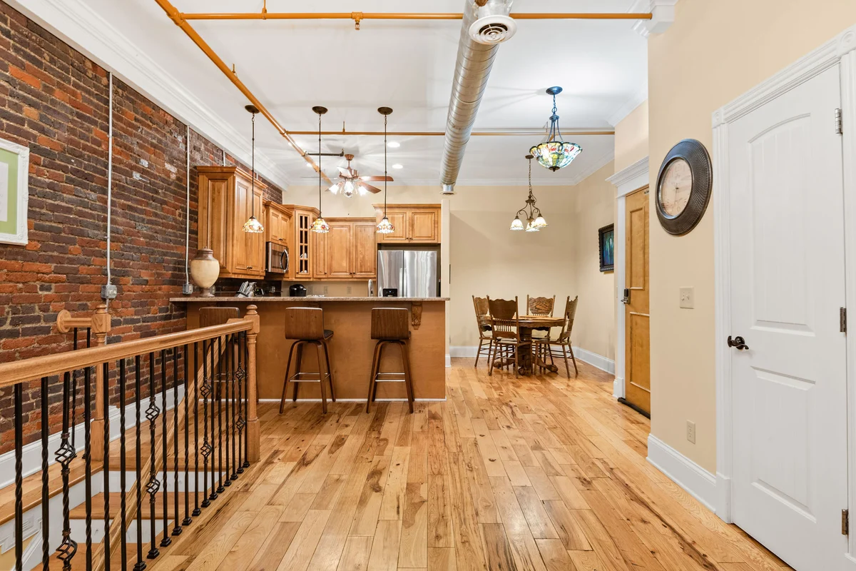 The Parton- Lofts at Noel Court, Downtown #14