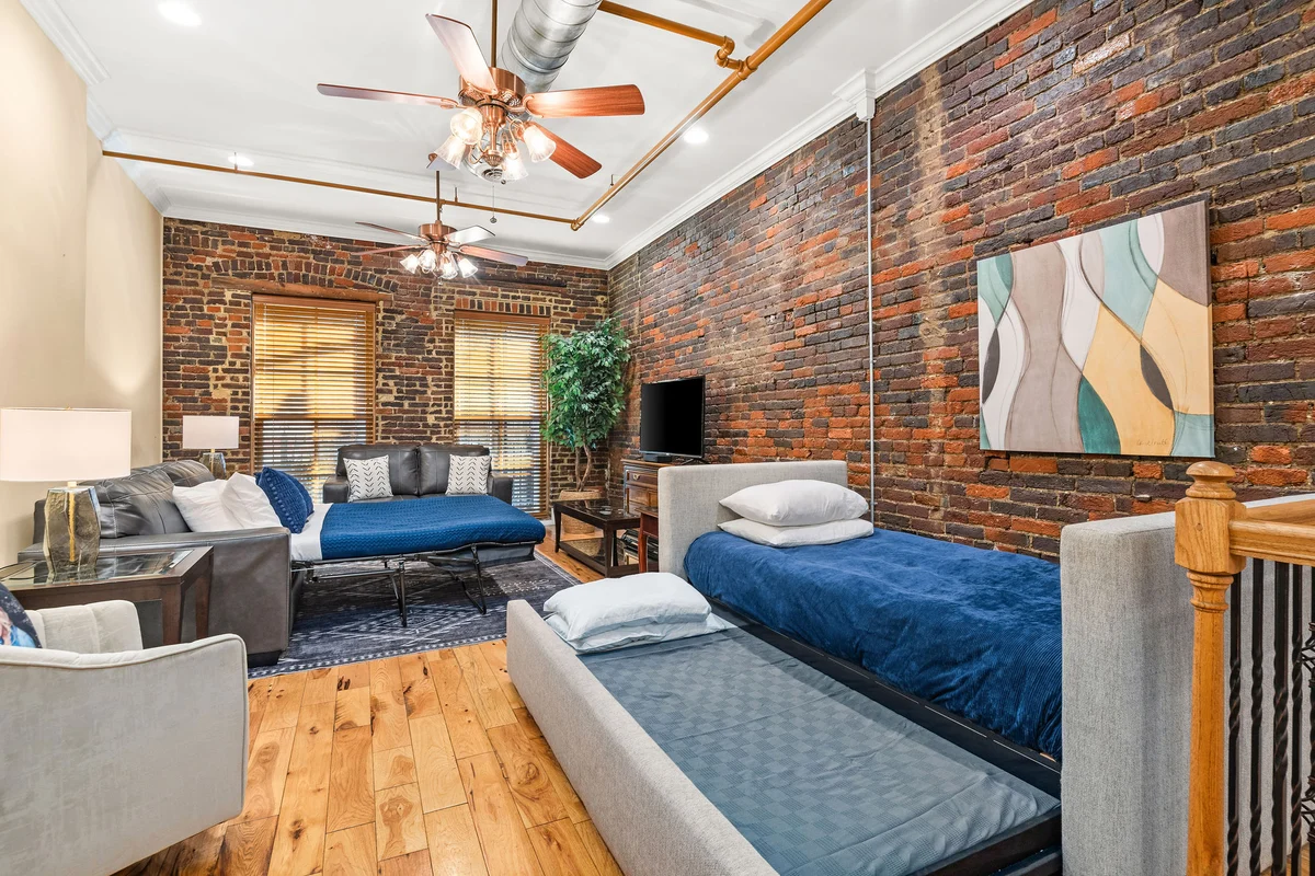 The Parton- Lofts at Noel Court, Downtown #19