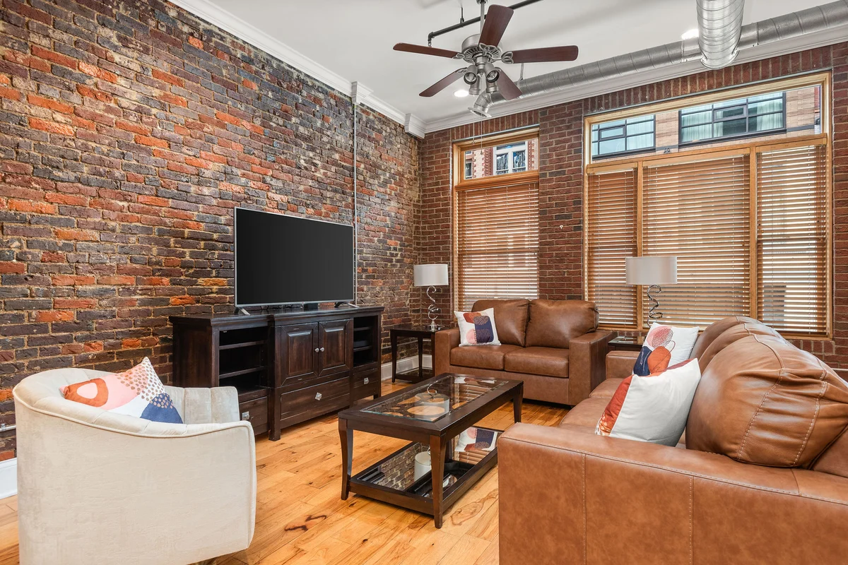 The Johnny Cash- Lofts at Noel Court, Downtown #3