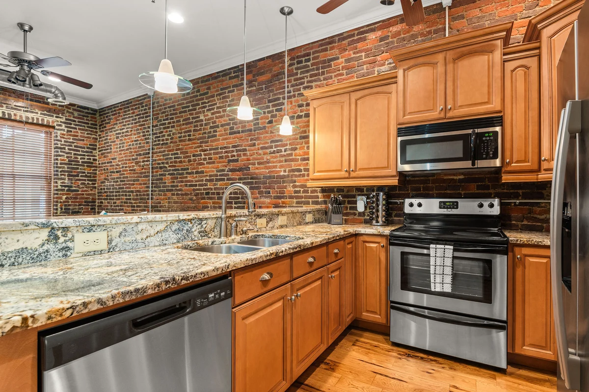 The Johnny Cash- Lofts at Noel Court, Downtown #27