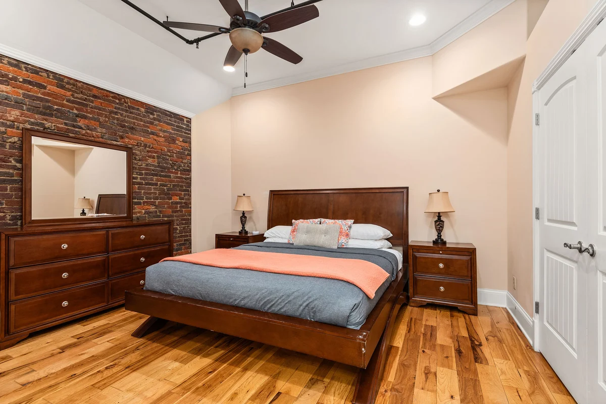 The Johnny Cash- Lofts at Noel Court, Downtown #26