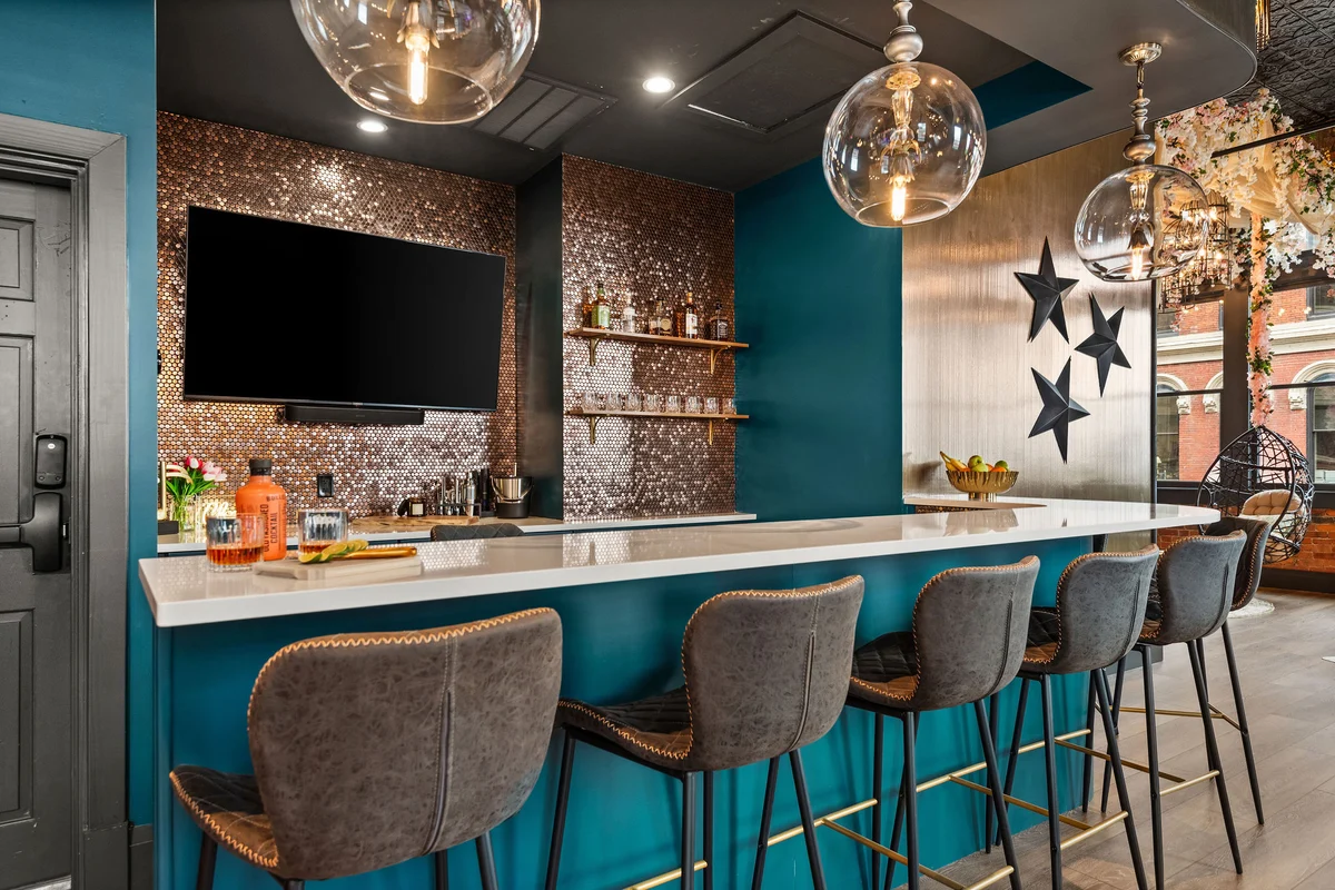 ✨ The Velvet Songbird | Downtown Nashville Luxe Retreat for 24 #56