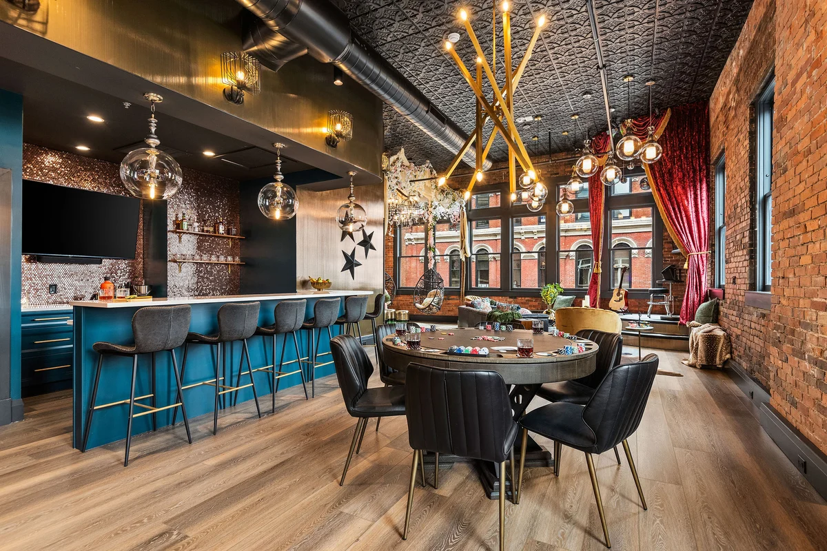 ✨ The Velvet Songbird | Downtown Nashville Luxe Retreat for 24 #62