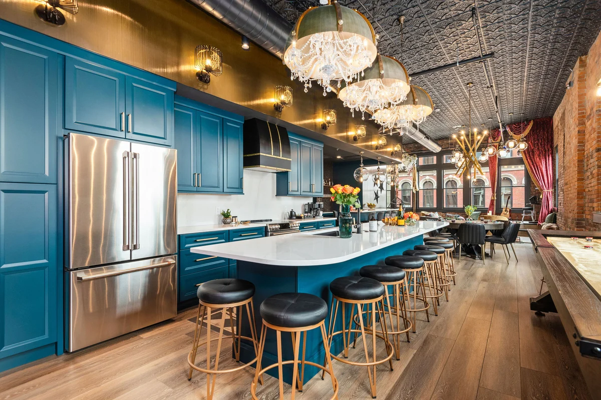 ✨ The Velvet Songbird | Downtown Nashville Luxe Retreat for 24 #81