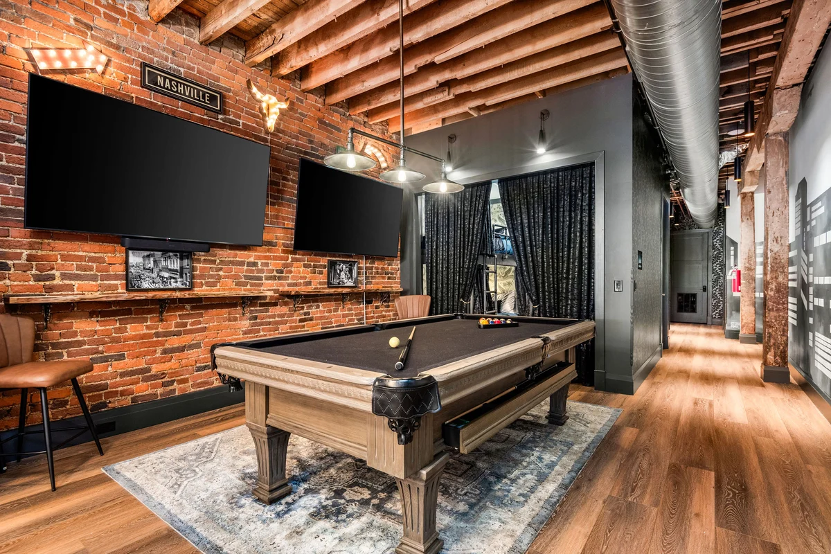 ✨ The Velvet Songbird | Downtown Nashville Luxe Retreat for 24 #61