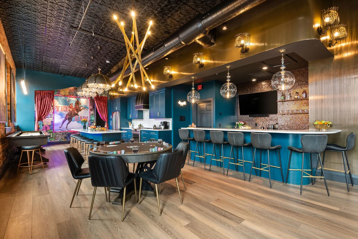 ✨ The Velvet Songbird | Downtown Nashville Luxe Retreat for 24 #30