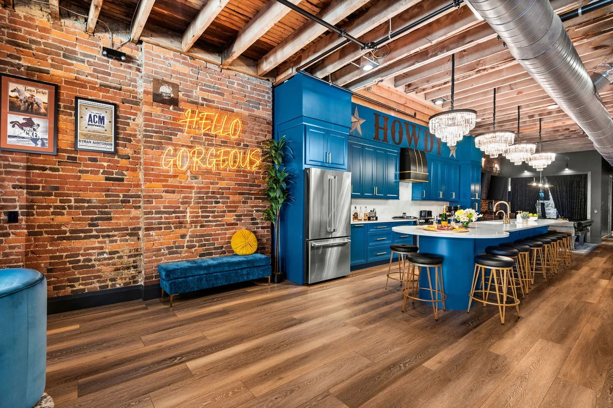✨ The Velvet Songbird | Downtown Nashville Luxe Retreat for 24 #85