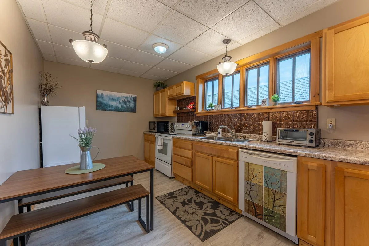 Apartment in Ely property photo 3