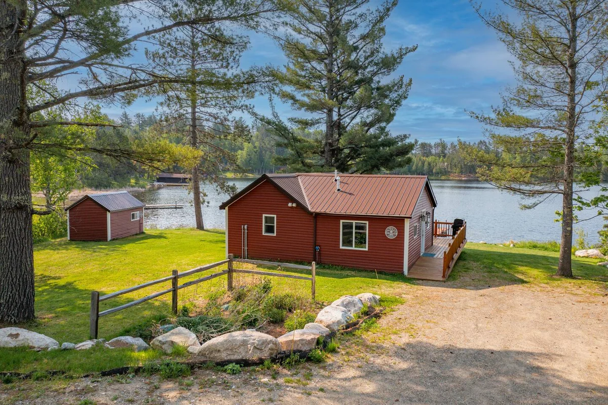 Yacht Club Cabin on Burntside with Private Sauna #50