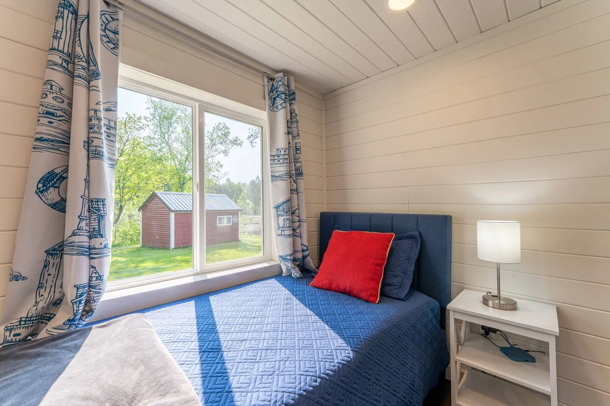 Yacht Club Cabin on Burntside with Private Sauna #15