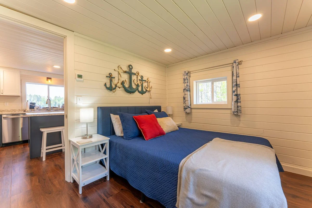 Yacht Club Cabin on Burntside with Private Sauna #10