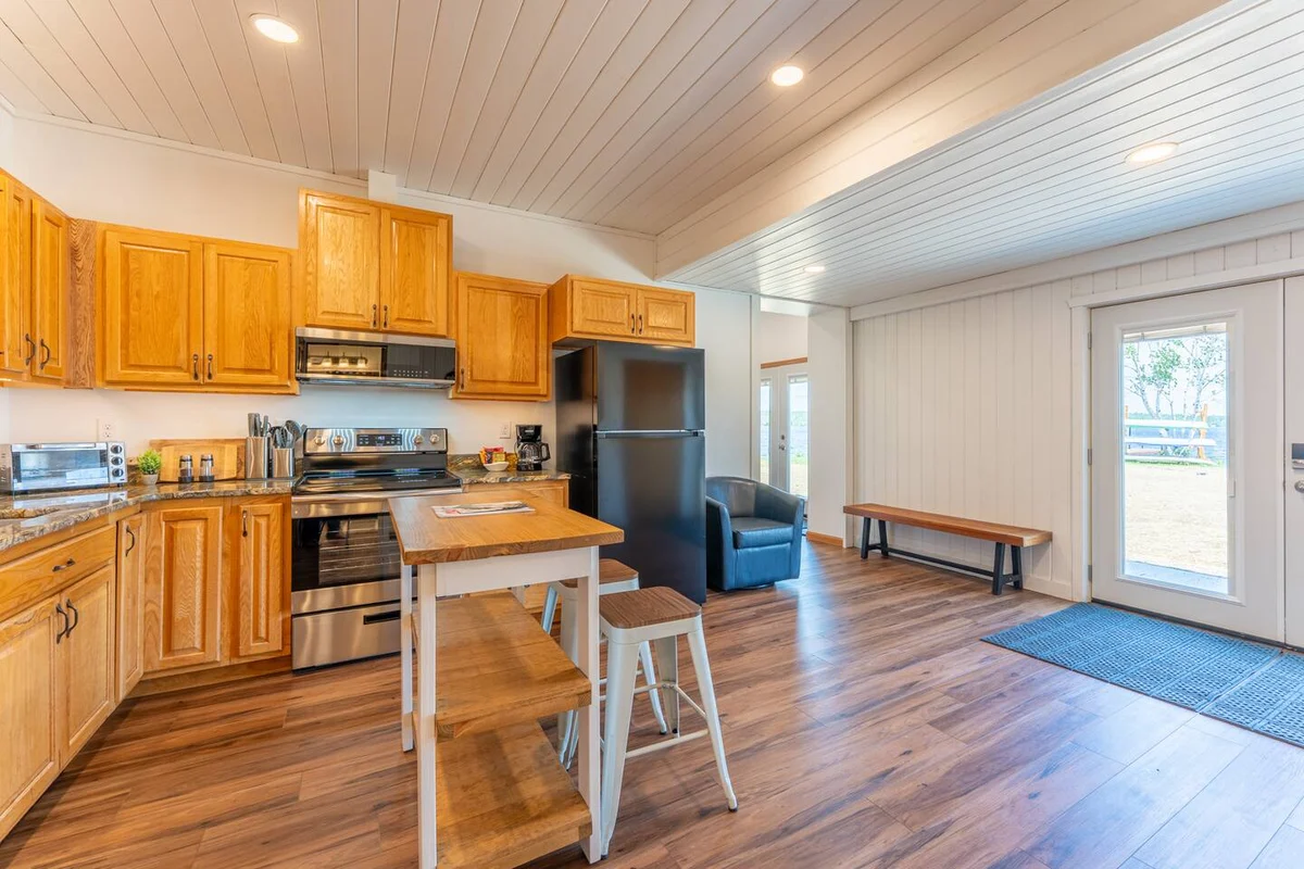 Sandy Point Resort, Lakeside 2BR Modern Escape #19