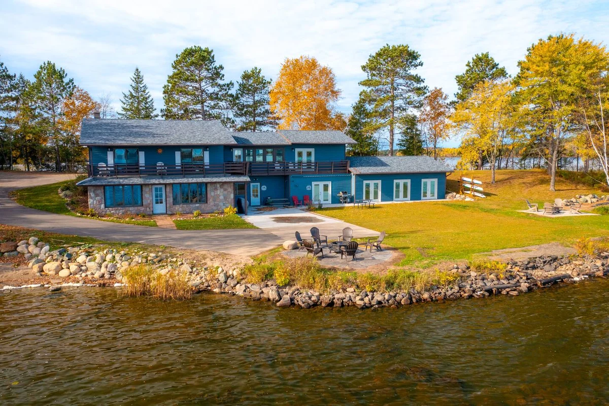 Sandy Point Resort Suite, Year-Round Lakeview #27