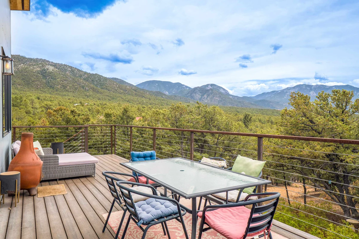 Modern Mountain Livi property photo 3
