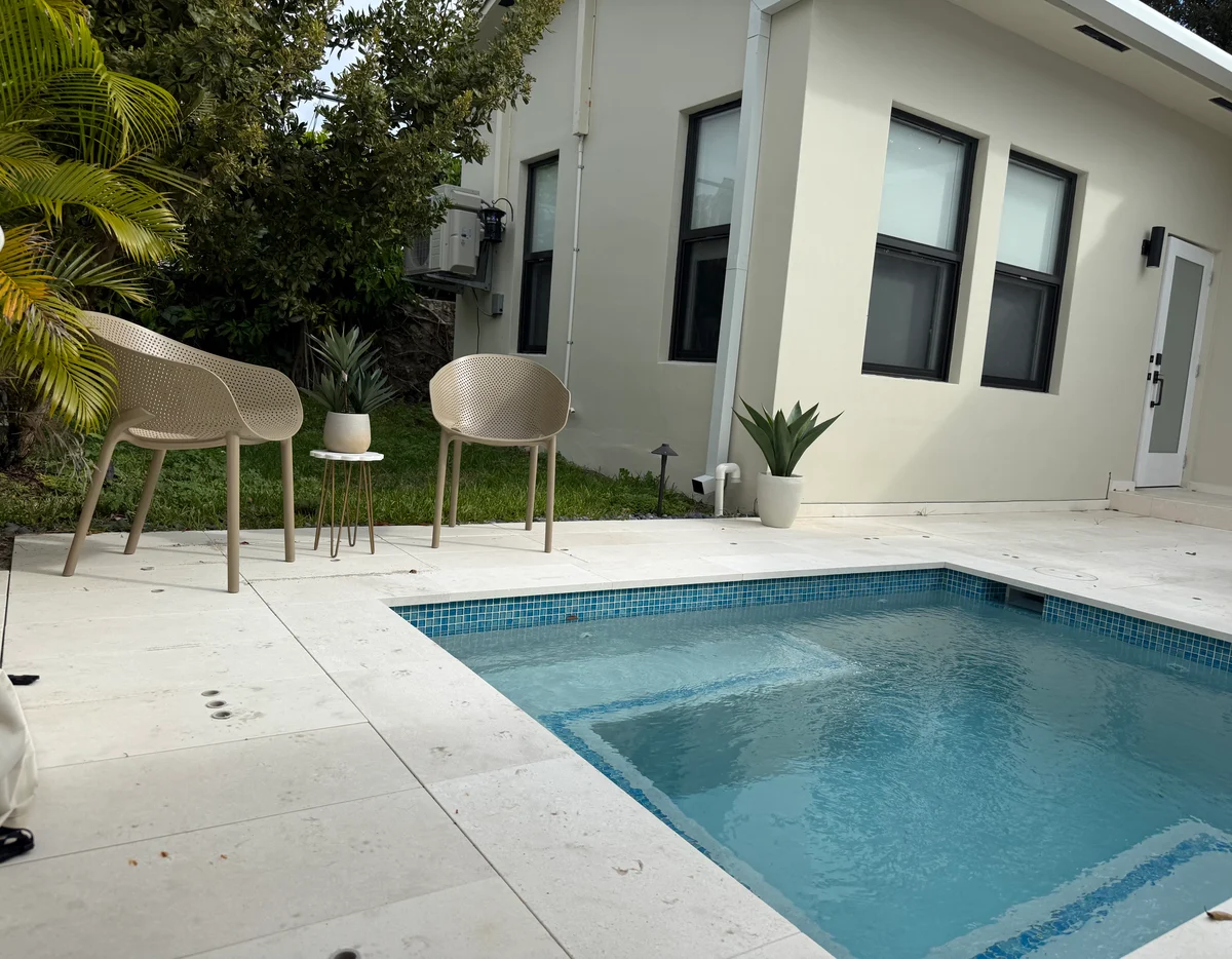 Home in Miami property photo 2