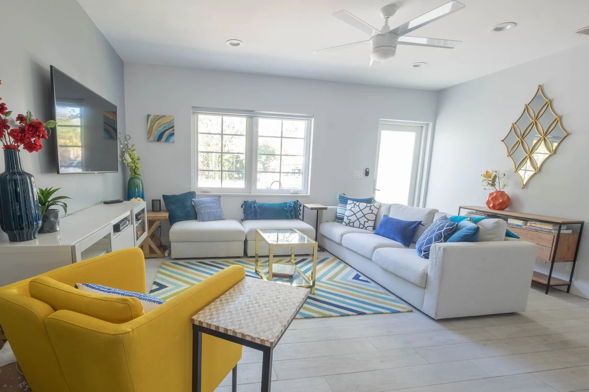 Beach, Art District, Shopping, Restaurants Best Spa in Delray property photo 3