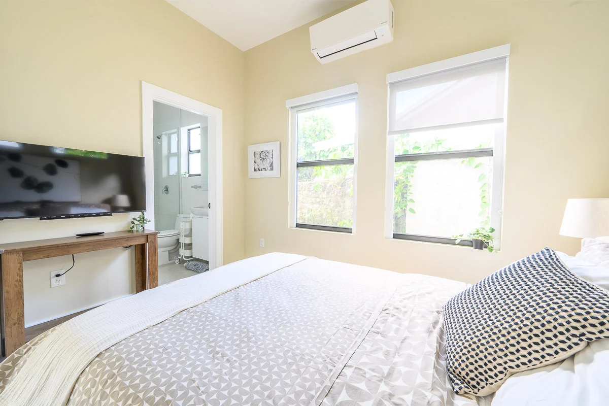 Bedroom 1 image 1