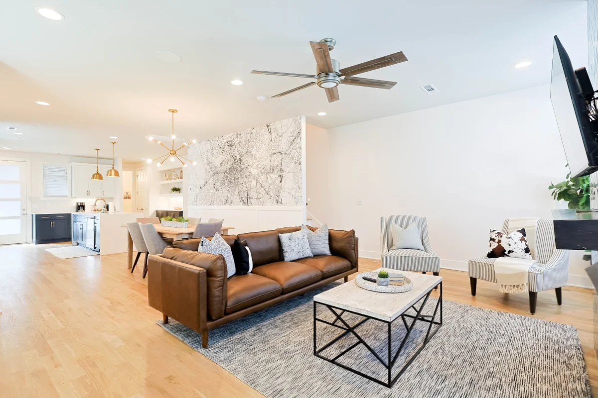 Home in Nashville property photo 2