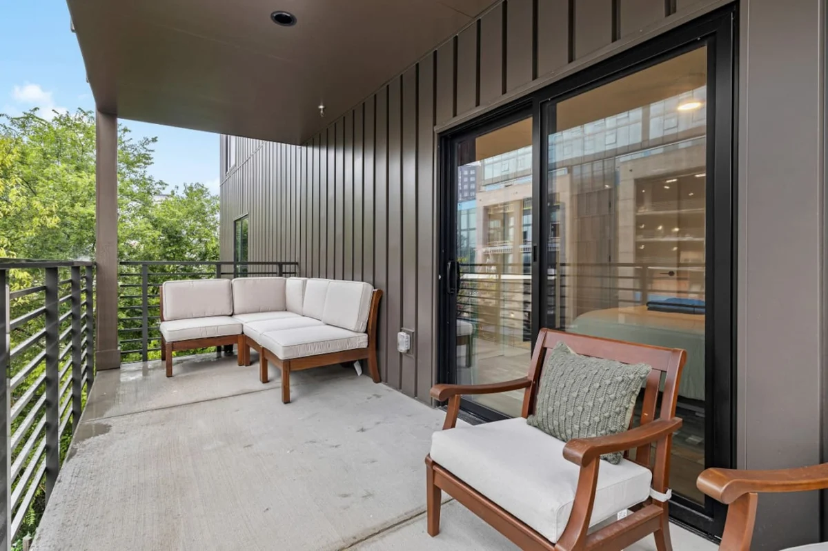Home in Nashville property photo 5