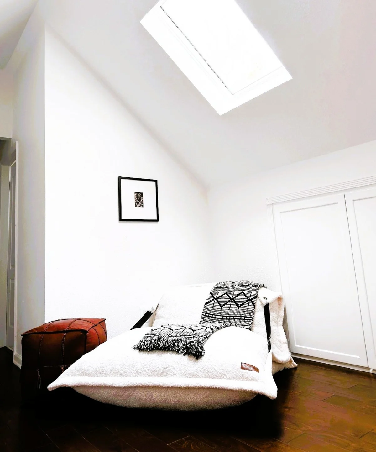 Bedroom 4 image 1
